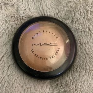 MAC Mineralized Skin finish